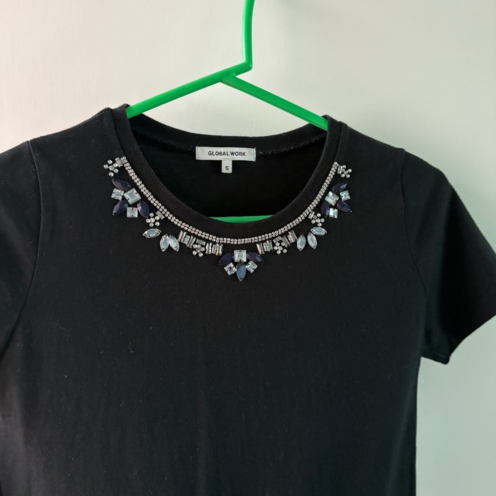 Embellished Jewelled Crew-Neck Top sz Small